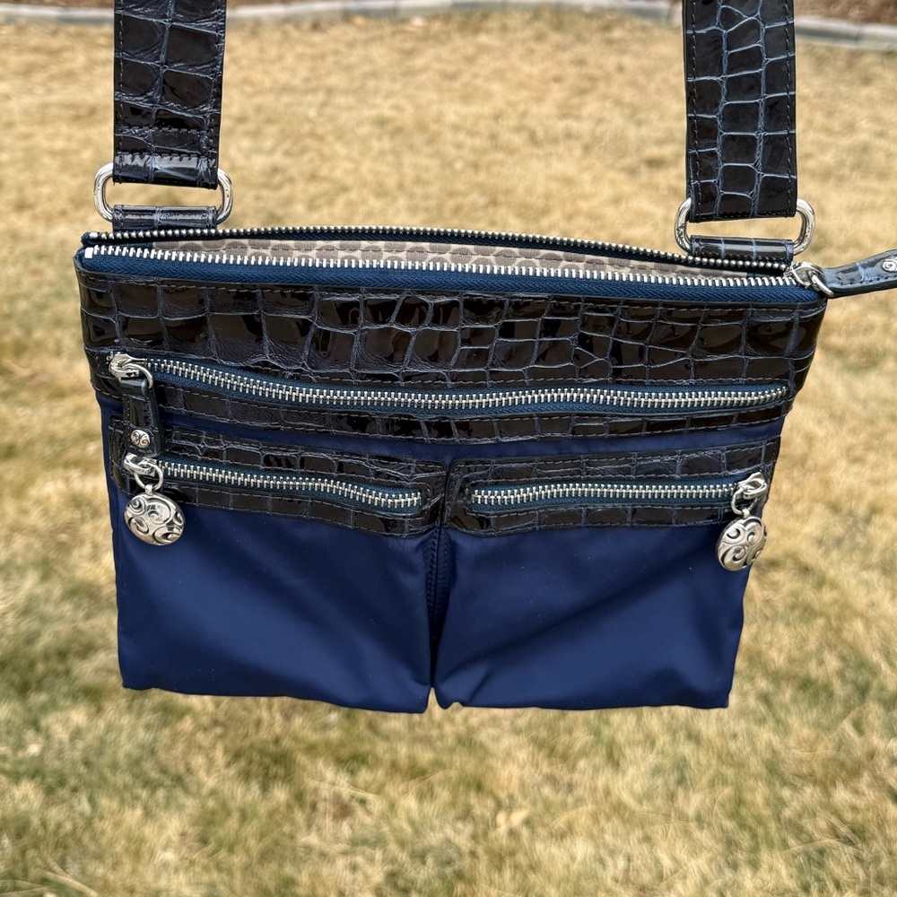 VTG Brighton Go Go Navy Nylon & Navy Croc Pattern Leather Crossbody Purse NWOT